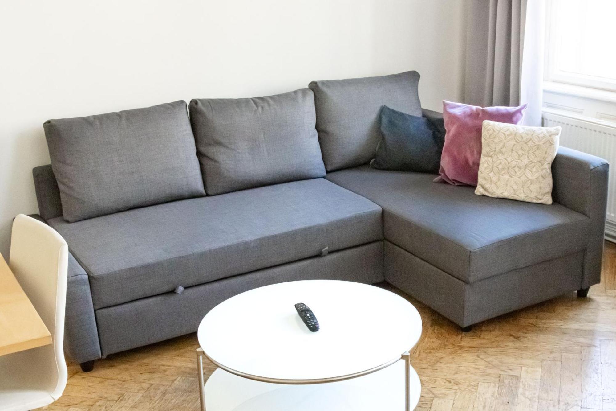 Apartments In Mala Strana - 10 Minutes From Charles Bridge Prag Exteriör bild