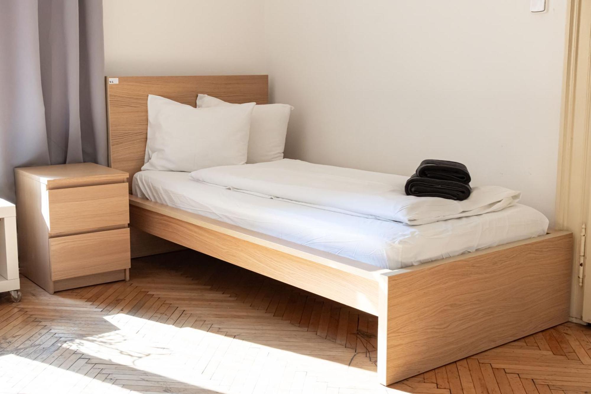 Apartments In Mala Strana - 10 Minutes From Charles Bridge Prag Exteriör bild